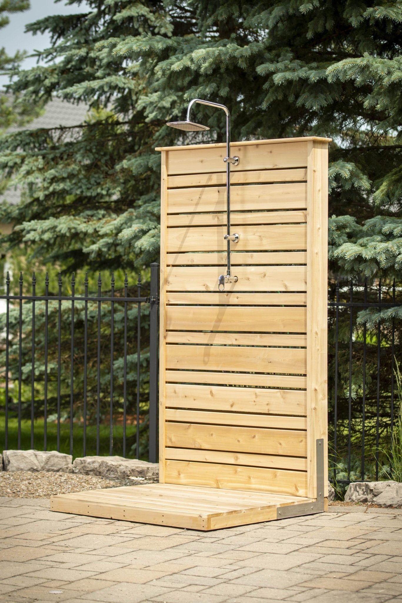 Dundalk CT Savannah Standing Shower - White Cedar - Saunas King