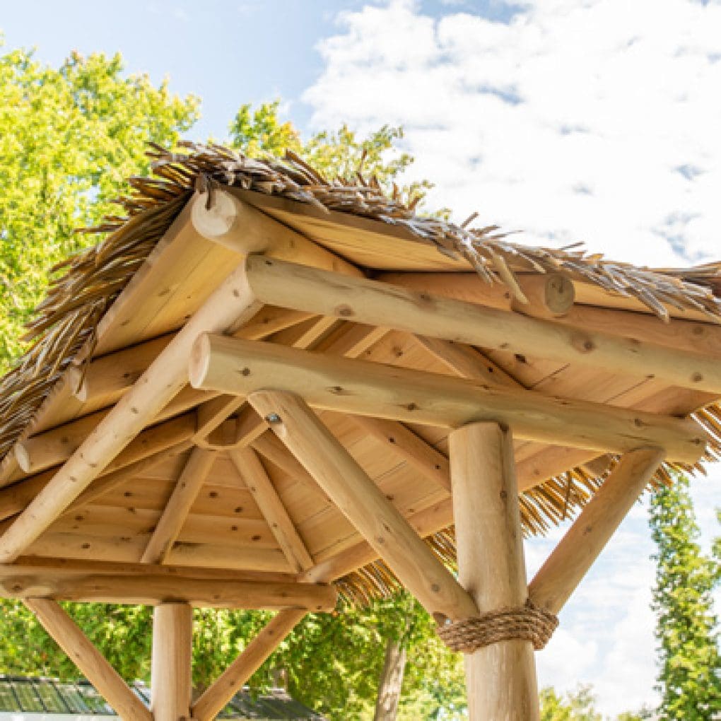Dundalk Tropical Paradise Tiki Bar - Saunas King